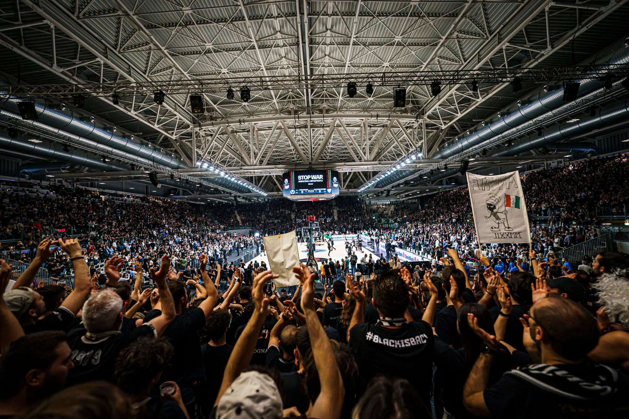 Virtus Bologna Domenica Il Ritorno Alla Segafredo Arena