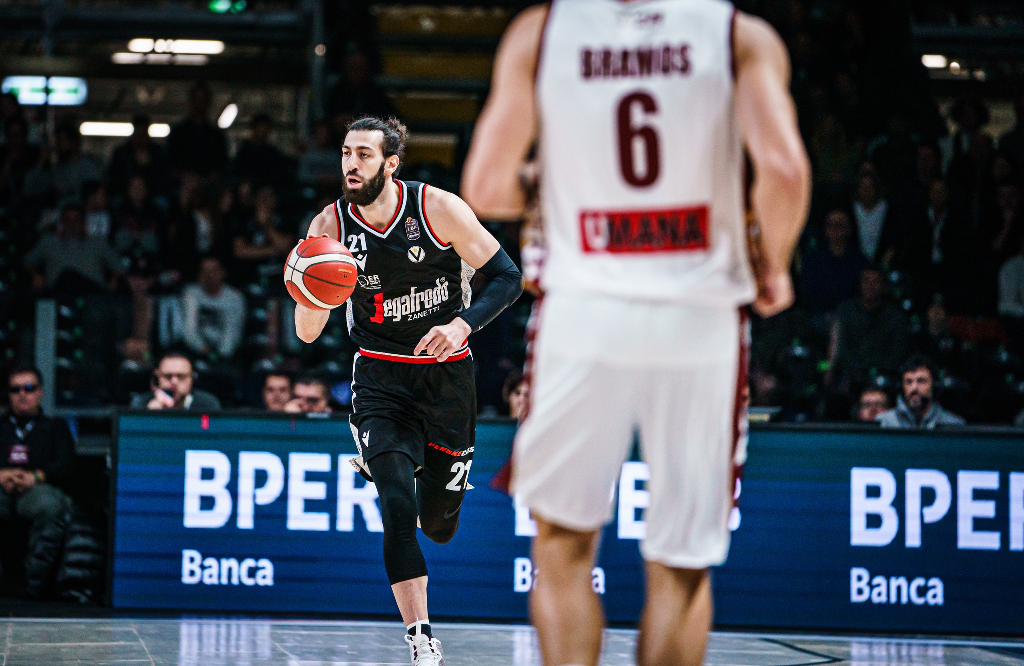 Serie A La Virtus Bologna Ritrova La Vittoria Grazie A Teodosic Reyer Venezia Ko 79 78