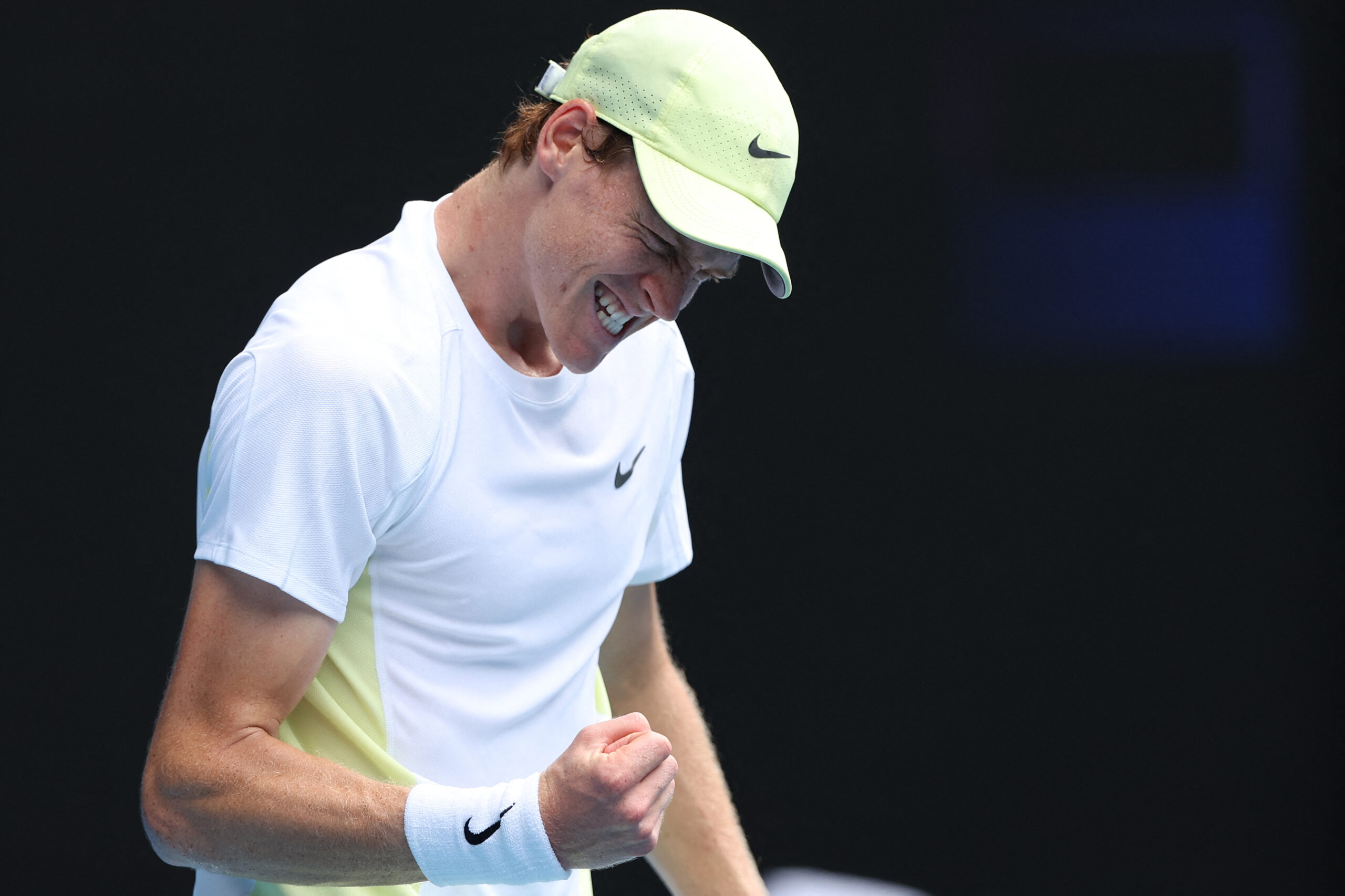 Australian Open, Jannik SinnerHolger Run guarda gli highlights